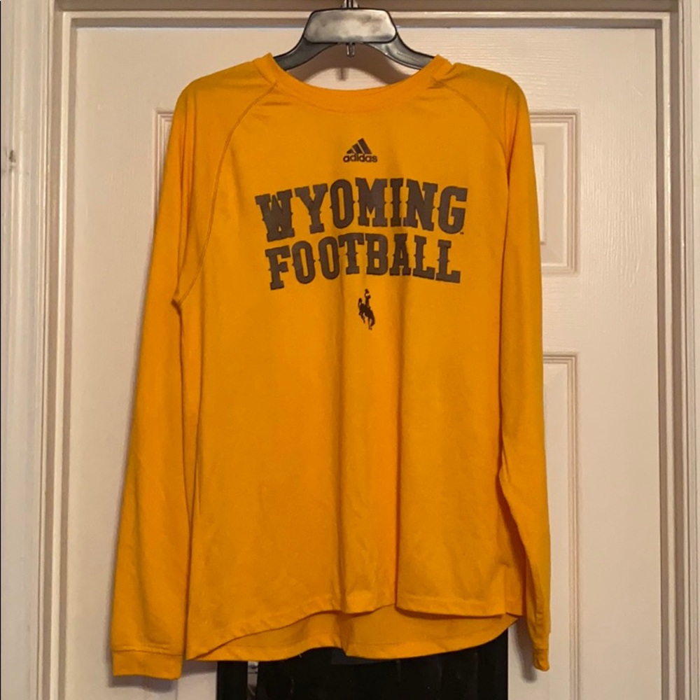 Men’s Wyoming Football Long Sleeve Shirt - Size M